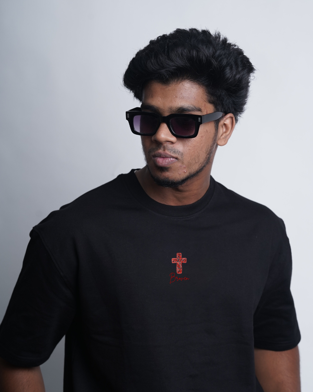 Broven Cross Minimal T-Shirt – Black