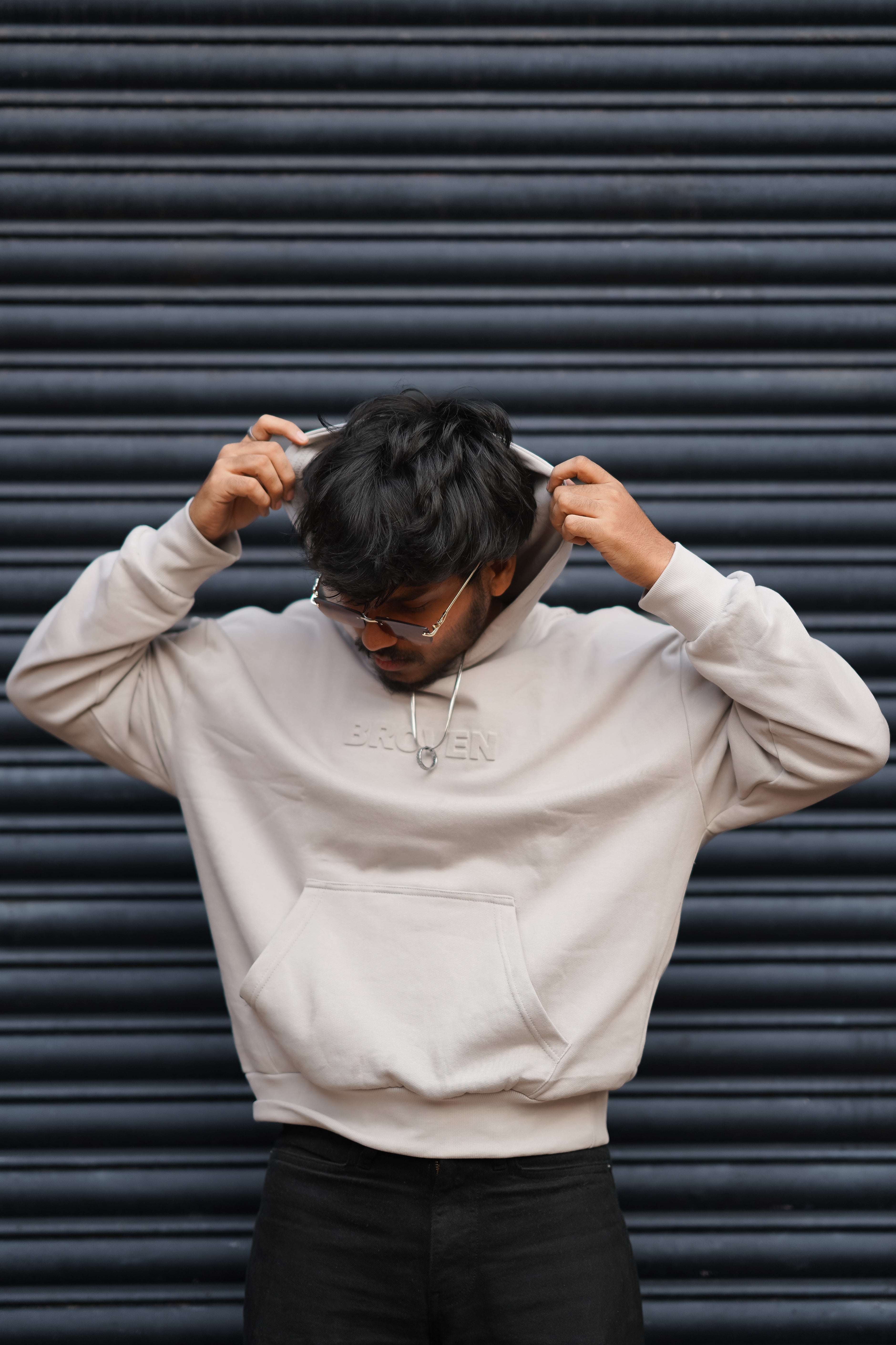 BROVEN | Relentless Hoodie – Grey