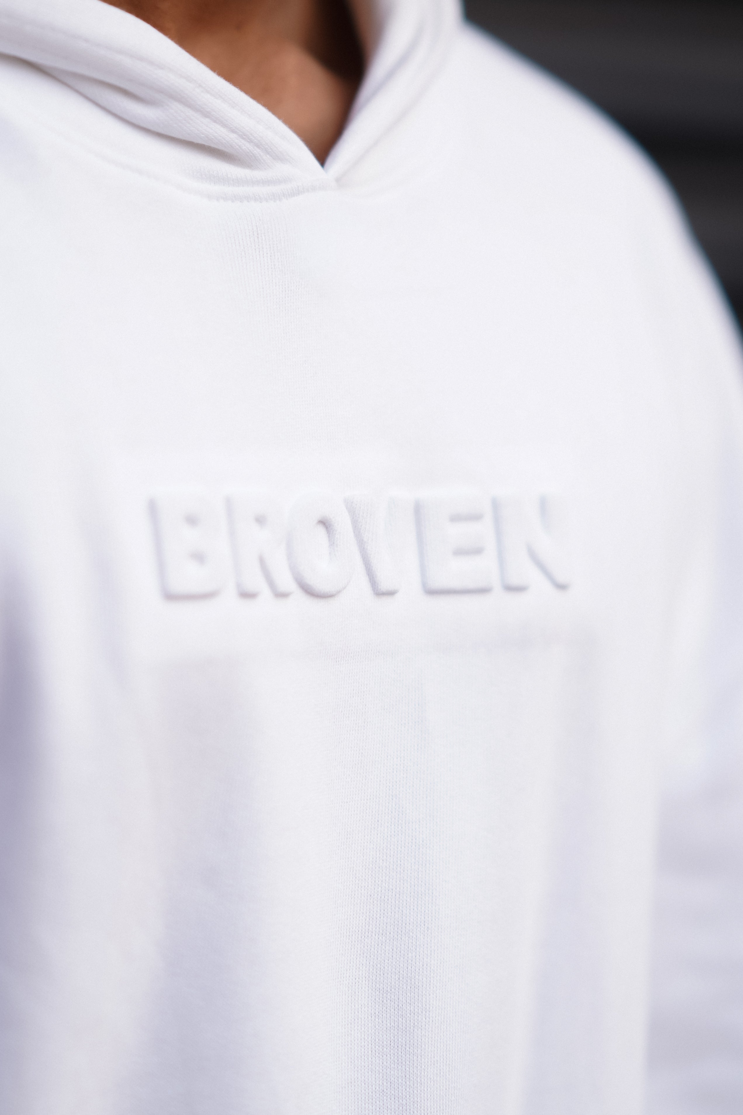 BROVEN | Arc Reactor – White