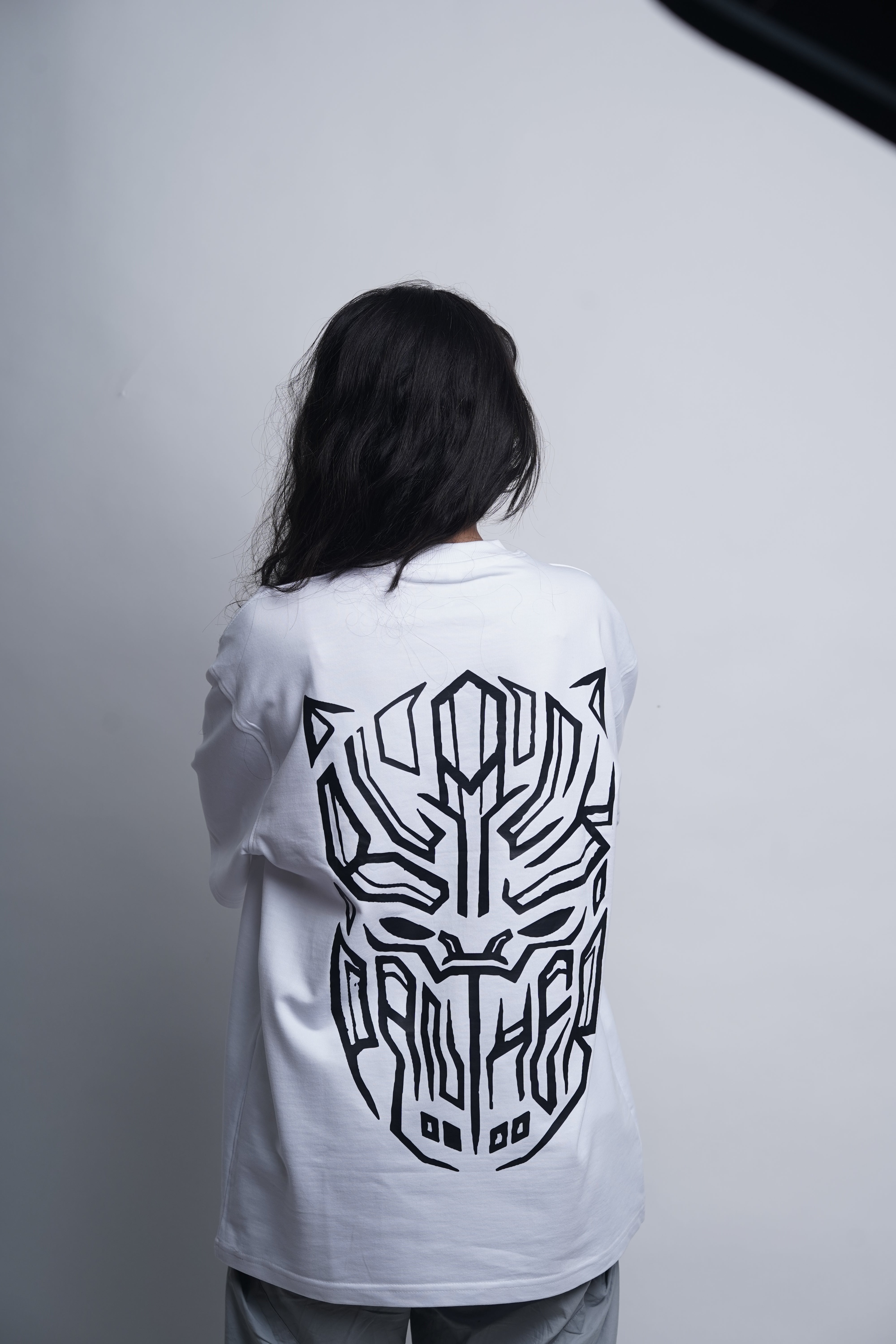 Wakanda Vibe – White Oversized T-Shirt