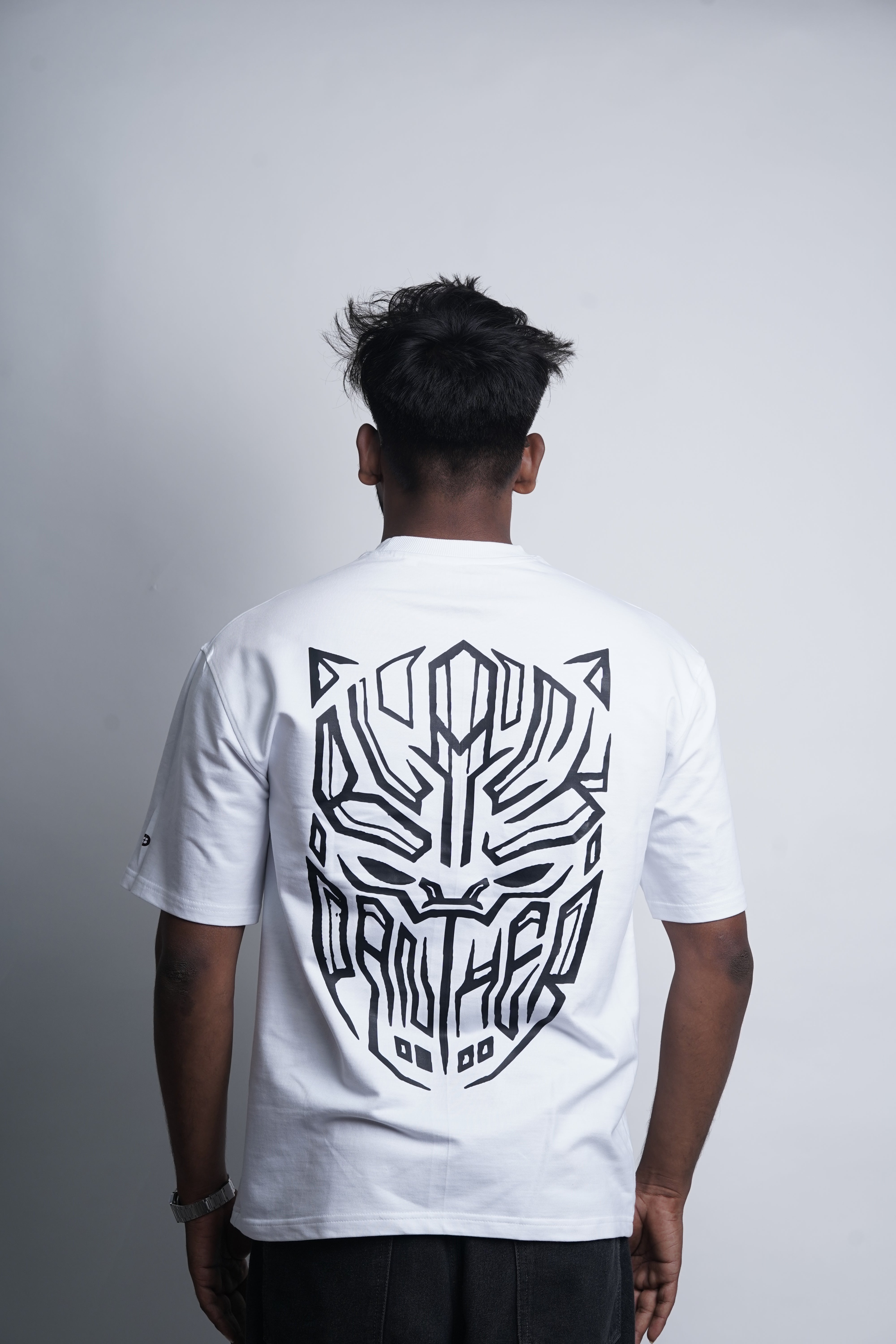 Wakanda Vibe – White Oversized T-Shirt