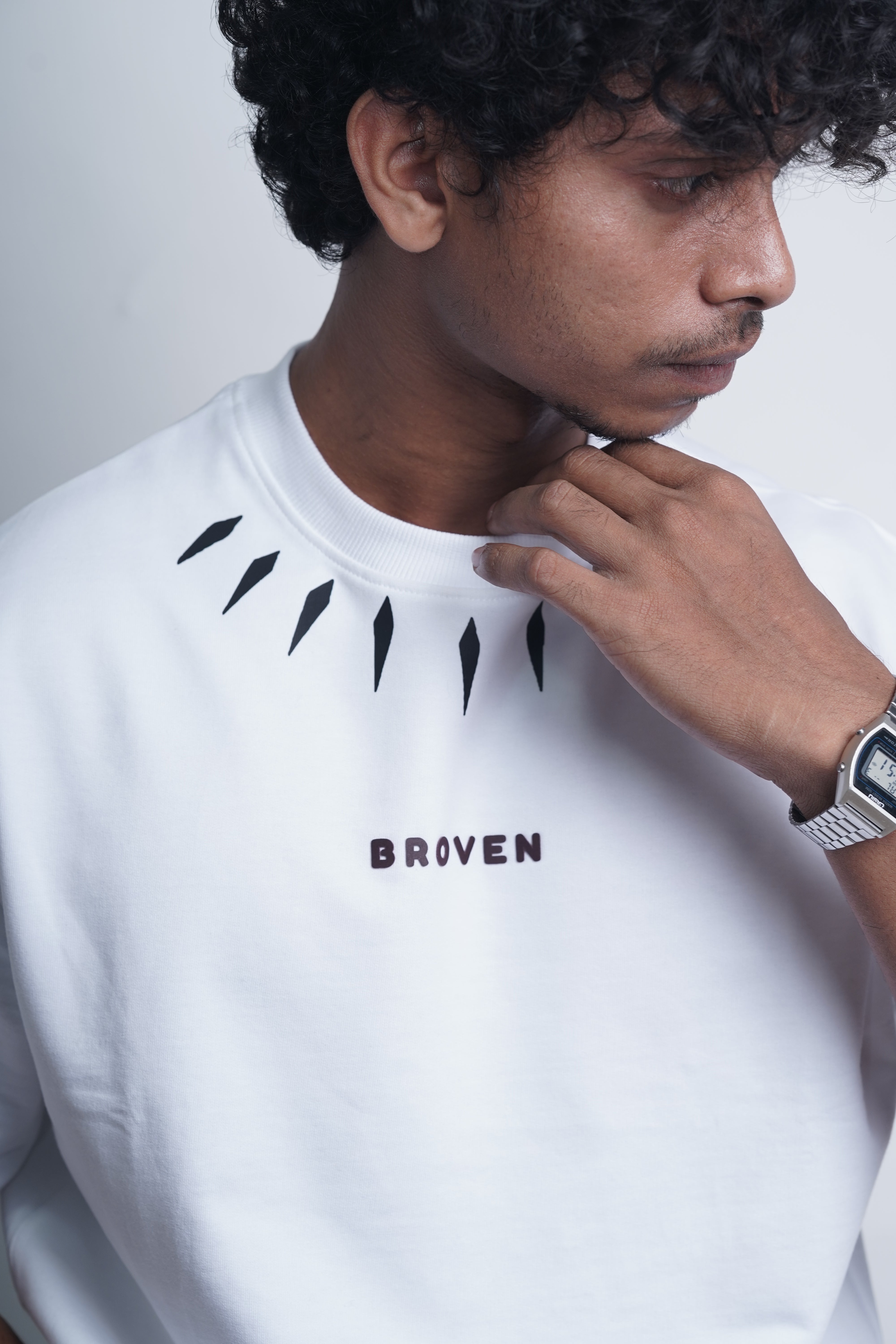 Wakanda Vibe – White Oversized T-Shirt