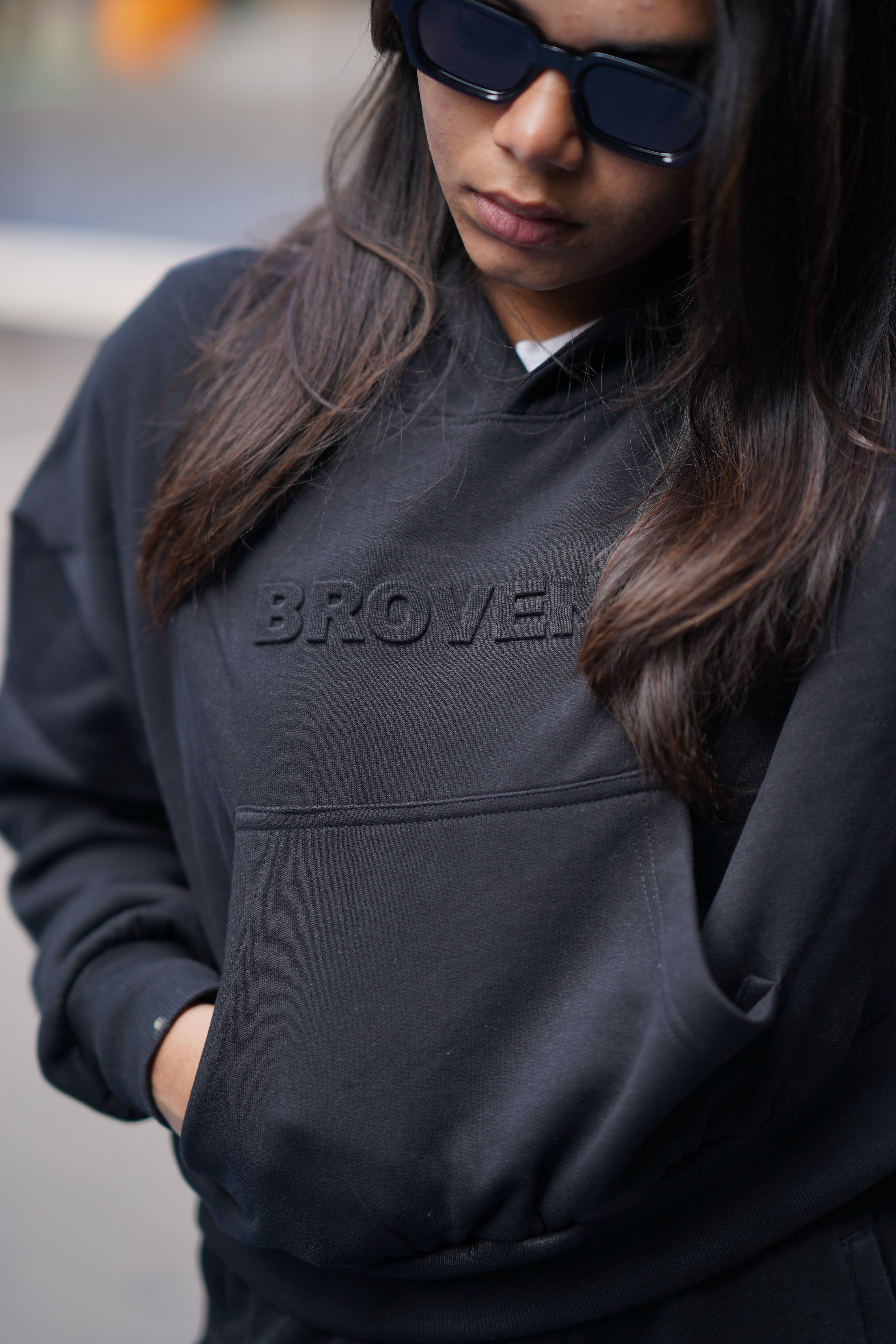 BROVEN | Metamorph Crop – Black